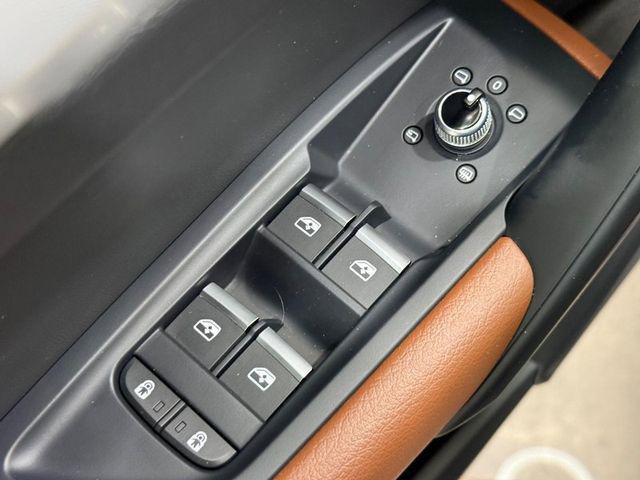 Certified 2025 Audi Q5 2.0T Premium w/ Convenience Plus Package image 20
