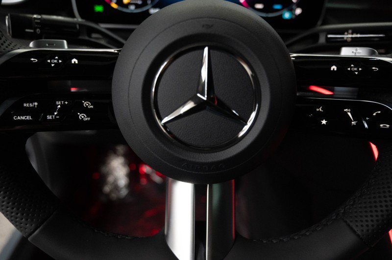 New 2026 Mercedes-Benz CLE 300 4MATIC Coupe image 22