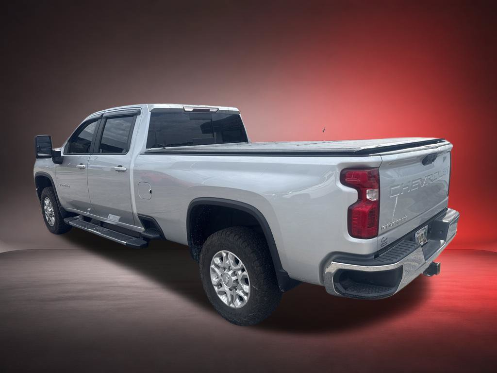 Used 2020 Chevrolet Silverado 3500 LT w/ Convenience Package AWD/4WD image 3
