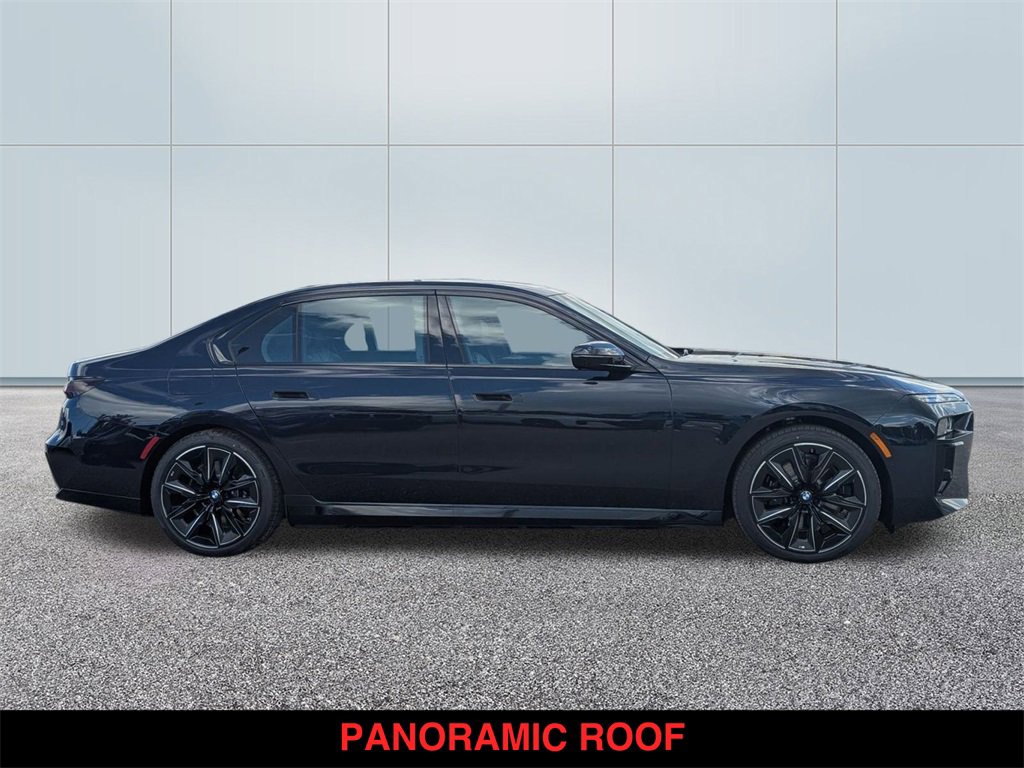 New 2026 BMW i7 xDrive60 image 3