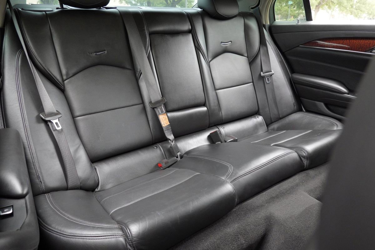 Used 2015 Cadillac CTS Luxury RWD image 10