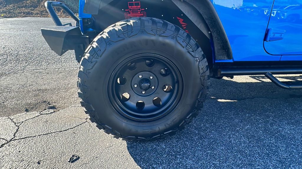 Used 2016 Jeep Wrangler Unlimited Sport image 9