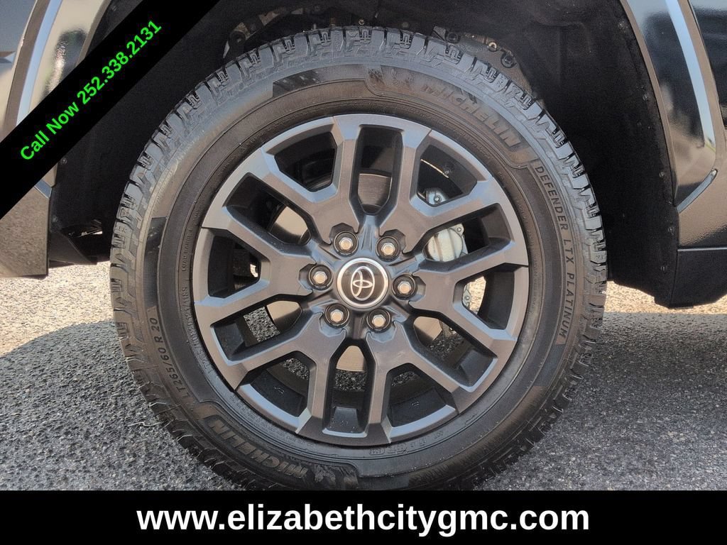 Used 2023 Toyota Tundra Platinum AWD/4WD image 24