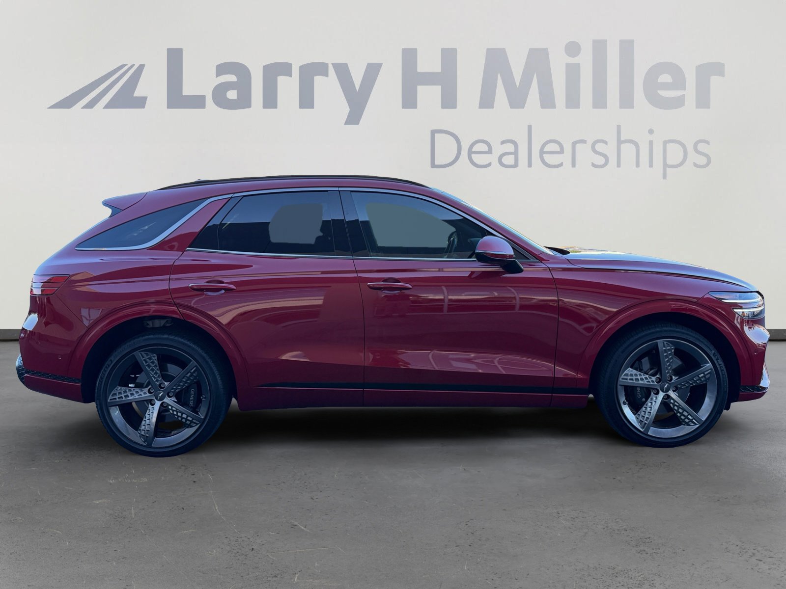 Used 2023 Genesis GV70 2.5T w/ Sport Prestige Package AWD/4WD image 6