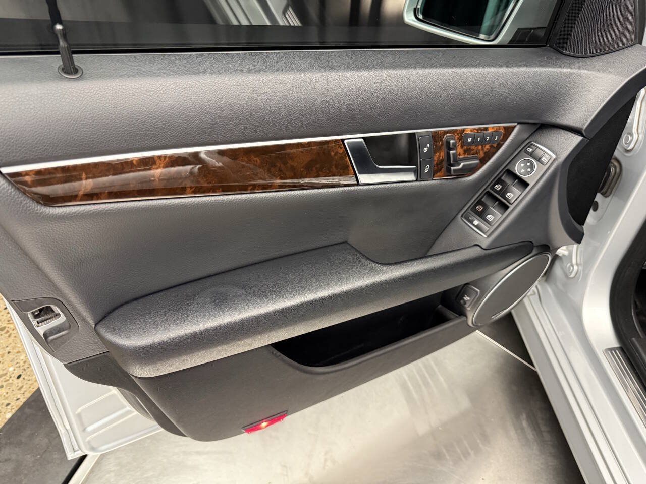 Used 2014 Mercedes-Benz C 300 4MATIC Sedan image 18