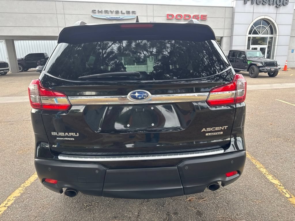 Used 2021 Subaru Ascent Limited w/ Technology Package AWD/4WD image 9