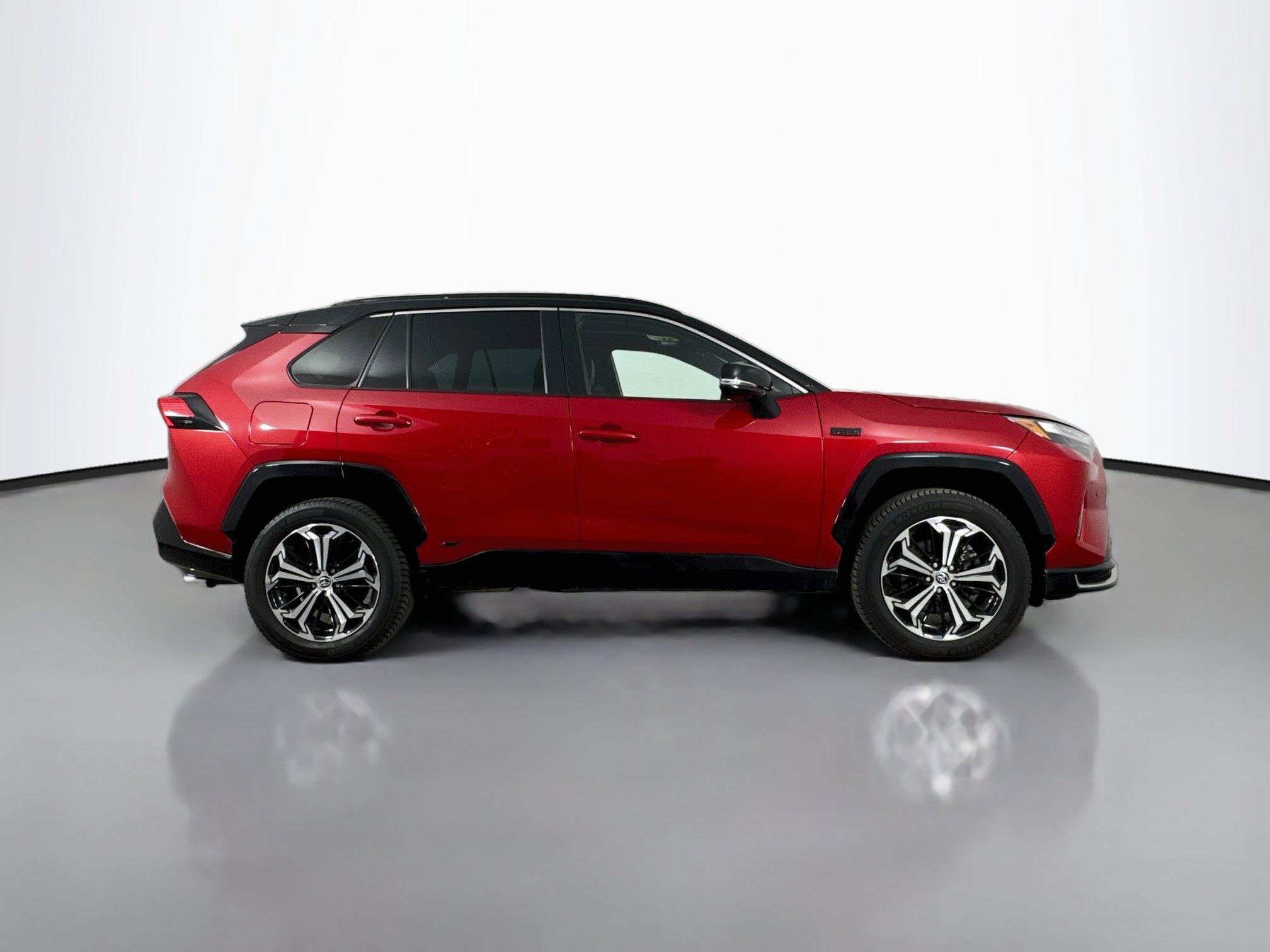 Certified 2022 Toyota RAV4 XSE w/ Premium Package AWD/4WD image 8
