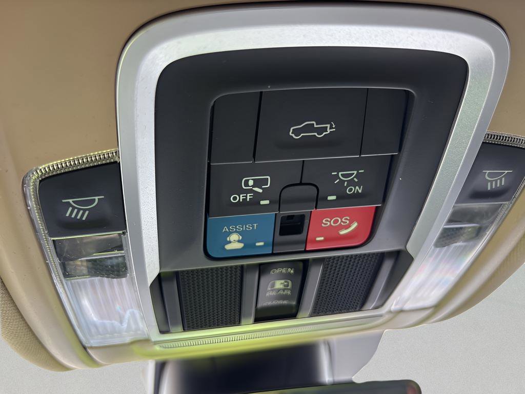 Used 2021 RAM 1500 Laramie image 34