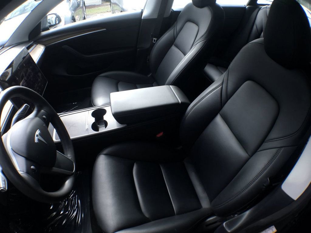 Used 2023 Tesla Model 3 Standard Range image 14