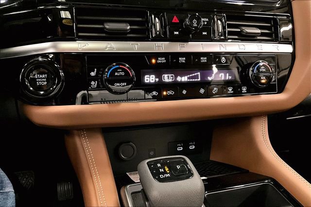 New 2026 Nissan Pathfinder Platinum image 29