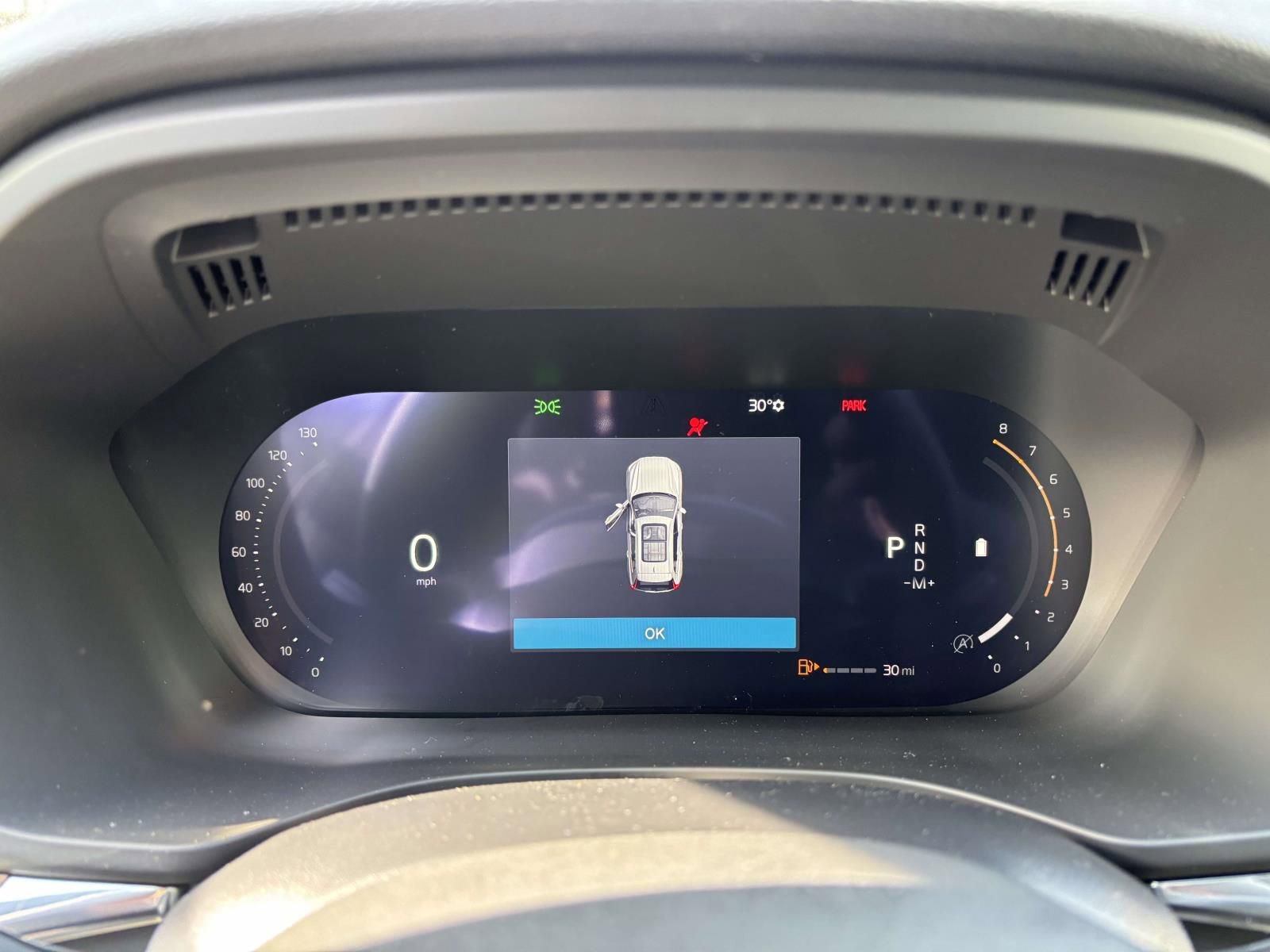 New 2026 Volvo XC60 B5 Plus w/ Protection Package Premier image 13