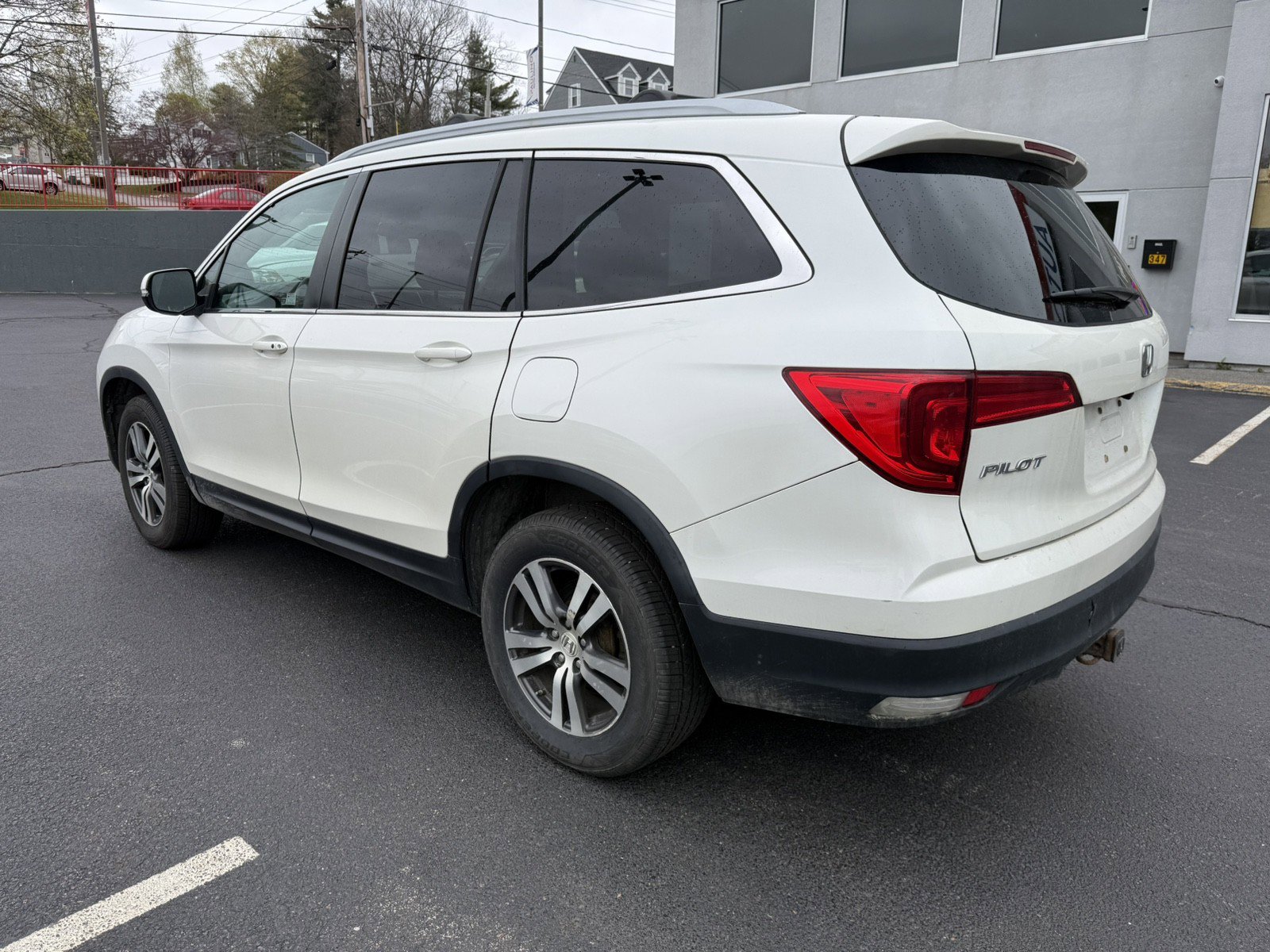 Used 2018 Honda Pilot EX image 7