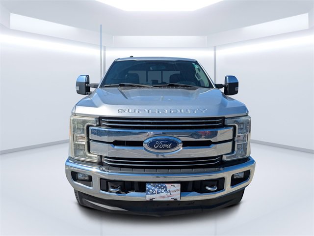 Used 2017 Ford F250 Lariat w/ Chrome Package image 8