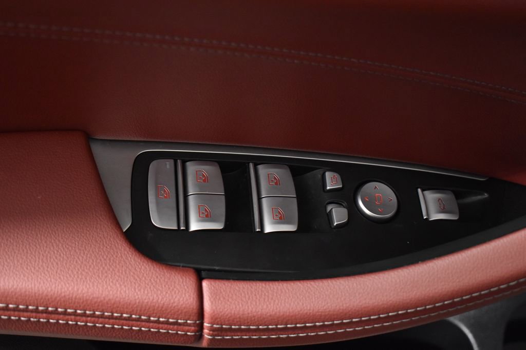 Certified 2024 BMW X4 M40i w/ Premium Package image 31