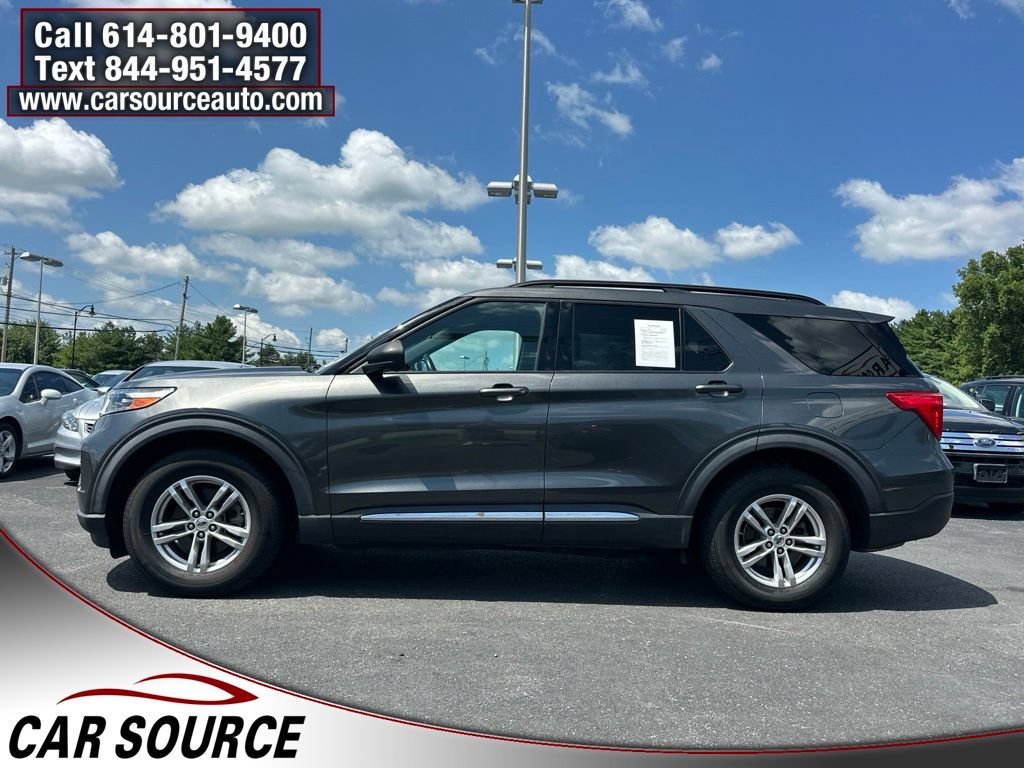 Used 2020 Ford Explorer XLT AWD/4WD image 2