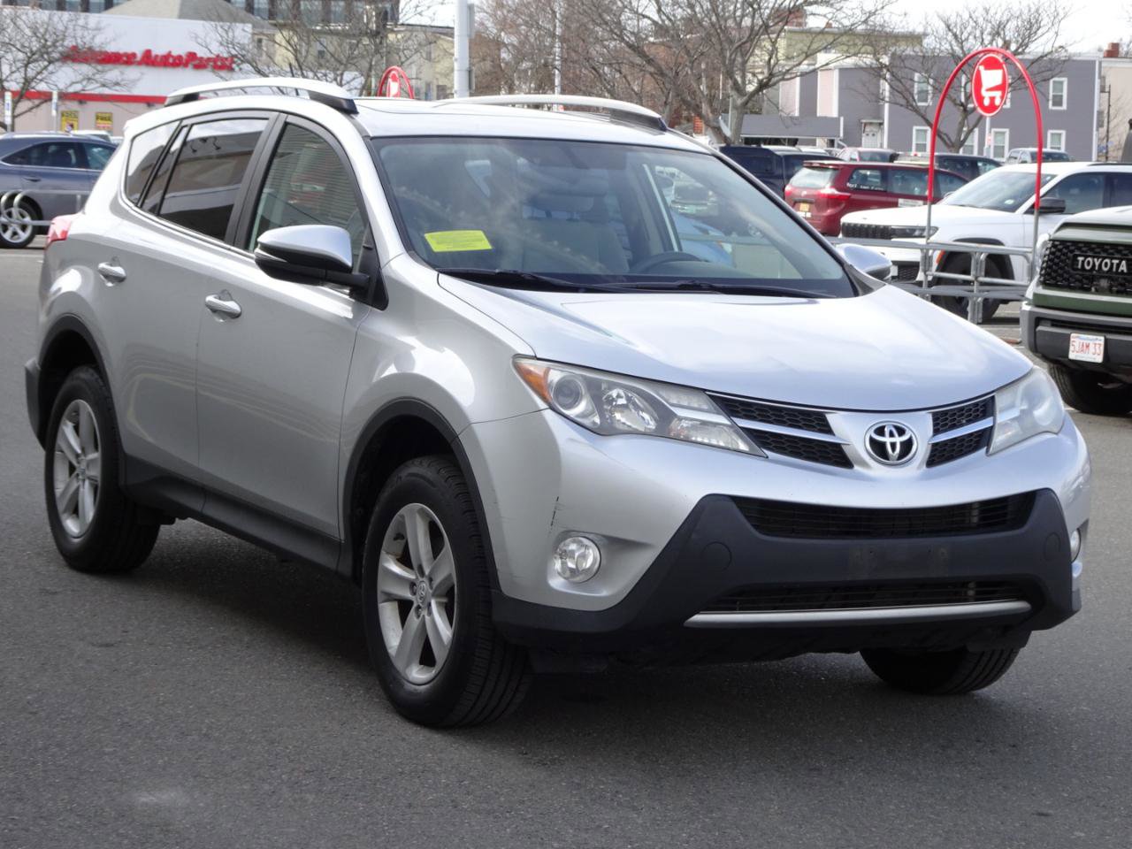 Used 2014 Toyota RAV4 XLE image 3