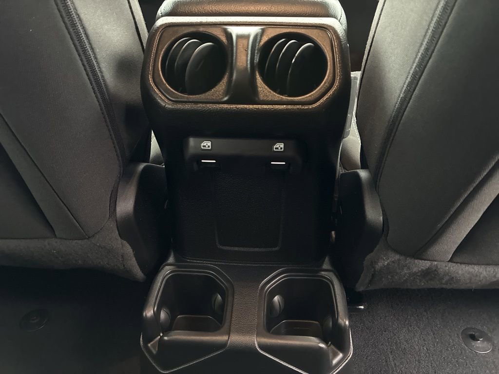 Used 2021 Jeep Wrangler Unlimited Sport image 20