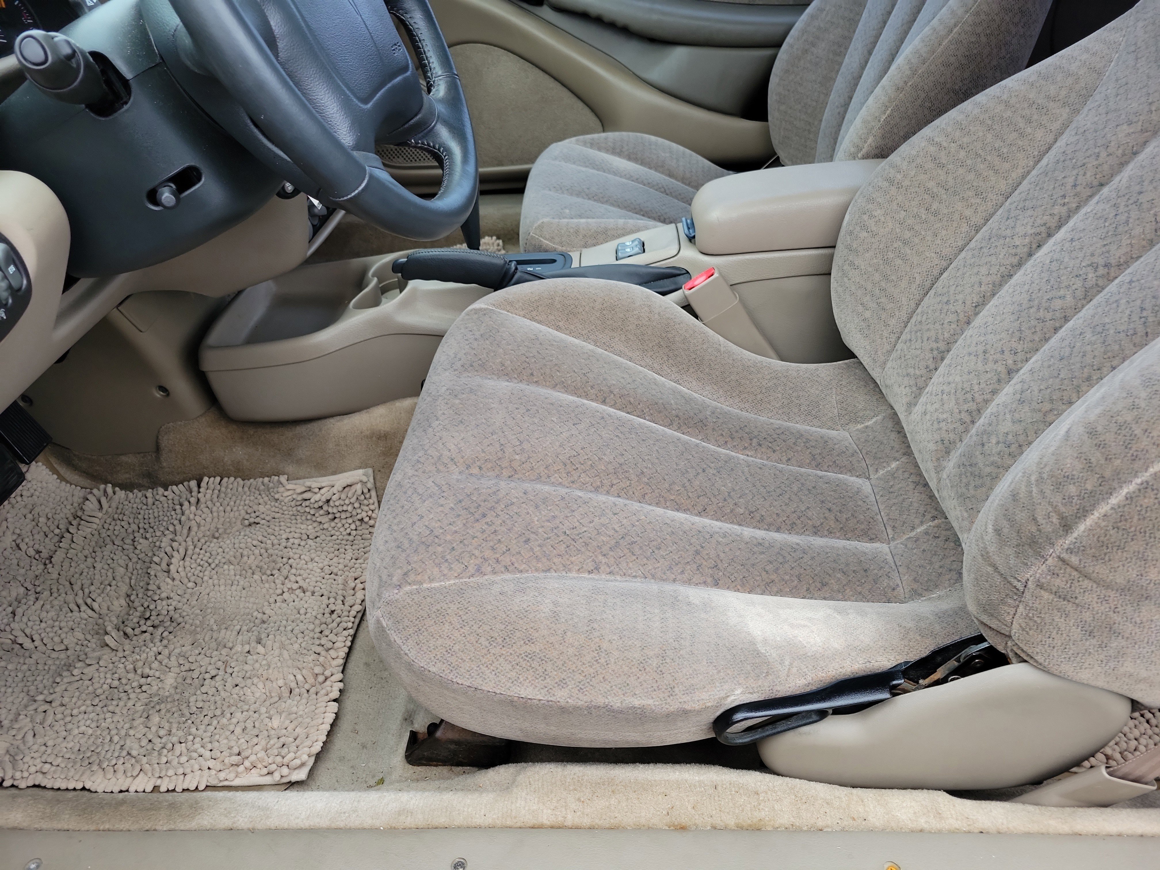 Used 2000 Pontiac Sunfire GT image 11