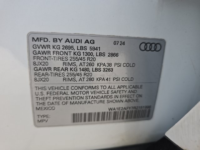 Used 2024 Audi Q5 e Premium Plus AWD/4WD image 38