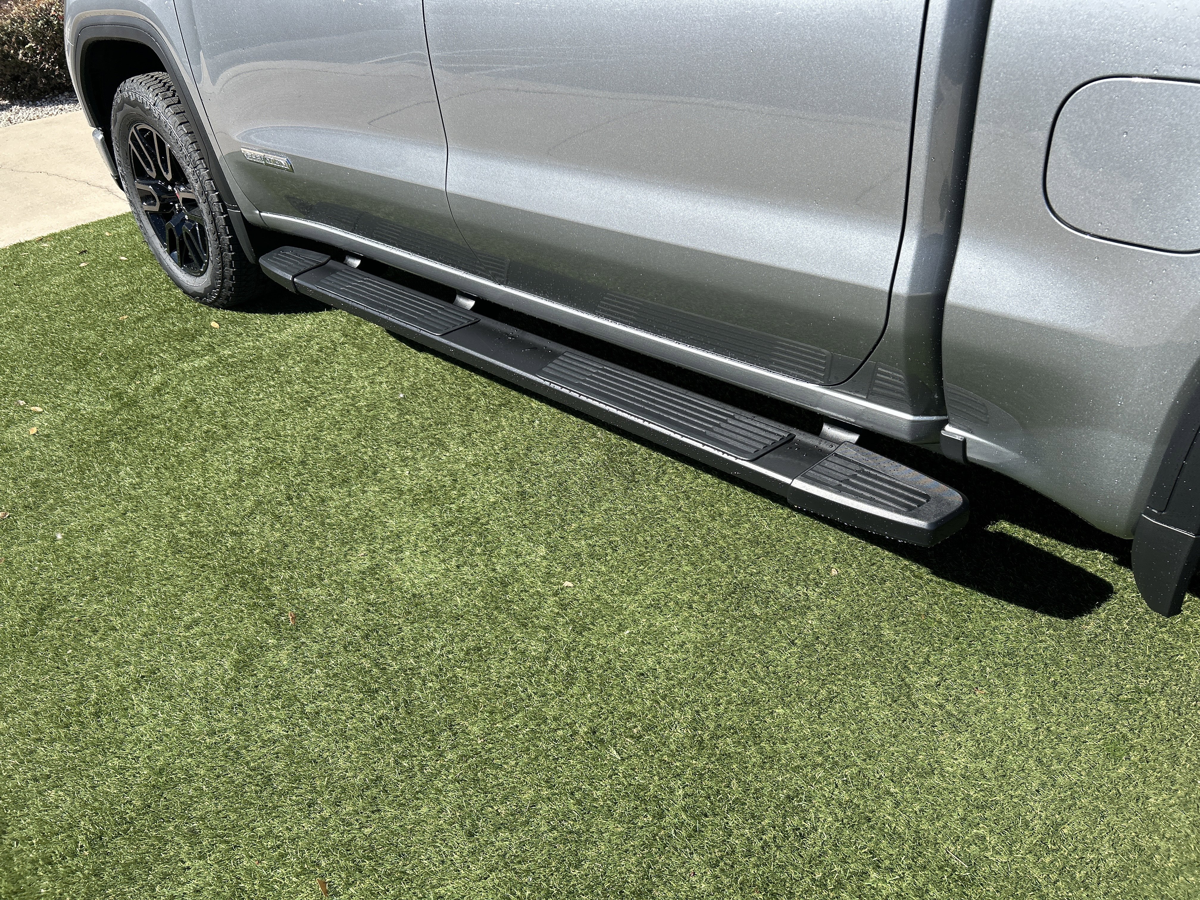 New 2026 GMC Sierra 1500 Elevation w/ Elevation Premium Package image 9