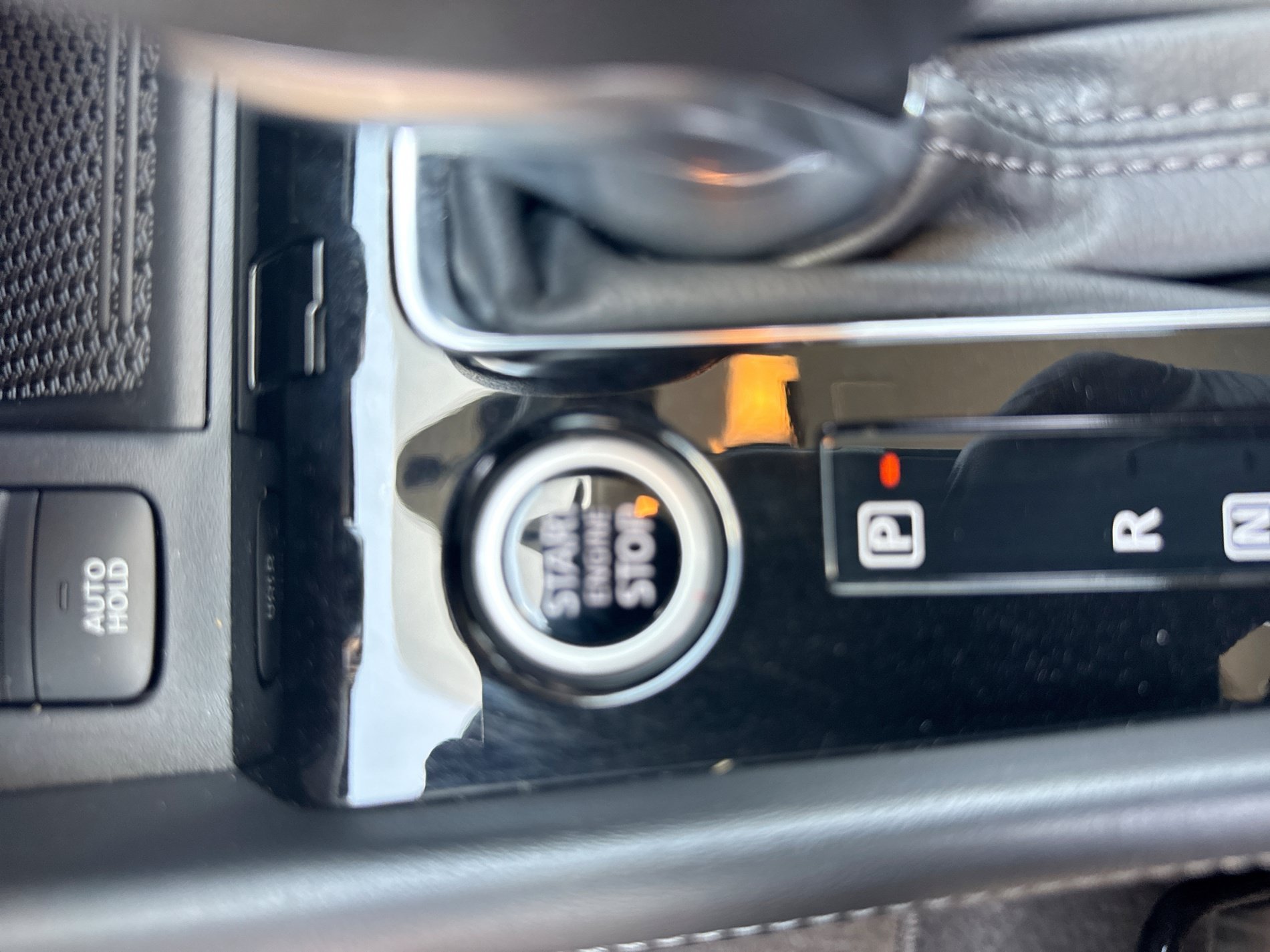 Used 2024 Nissan Kicks SV FWD image 26