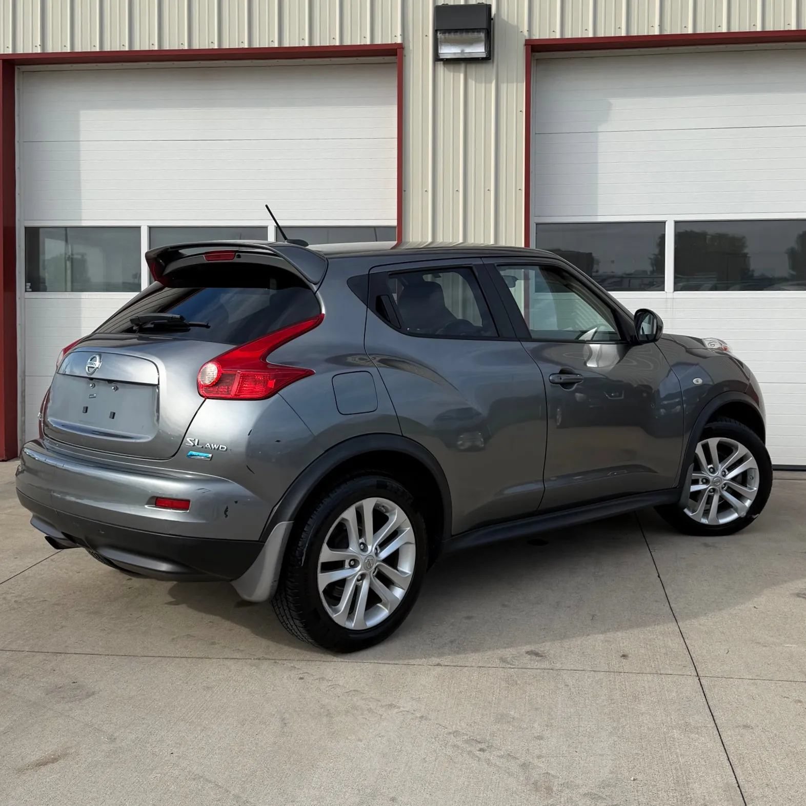 Used 2012 Nissan Juke SL AWD/4WD image 25