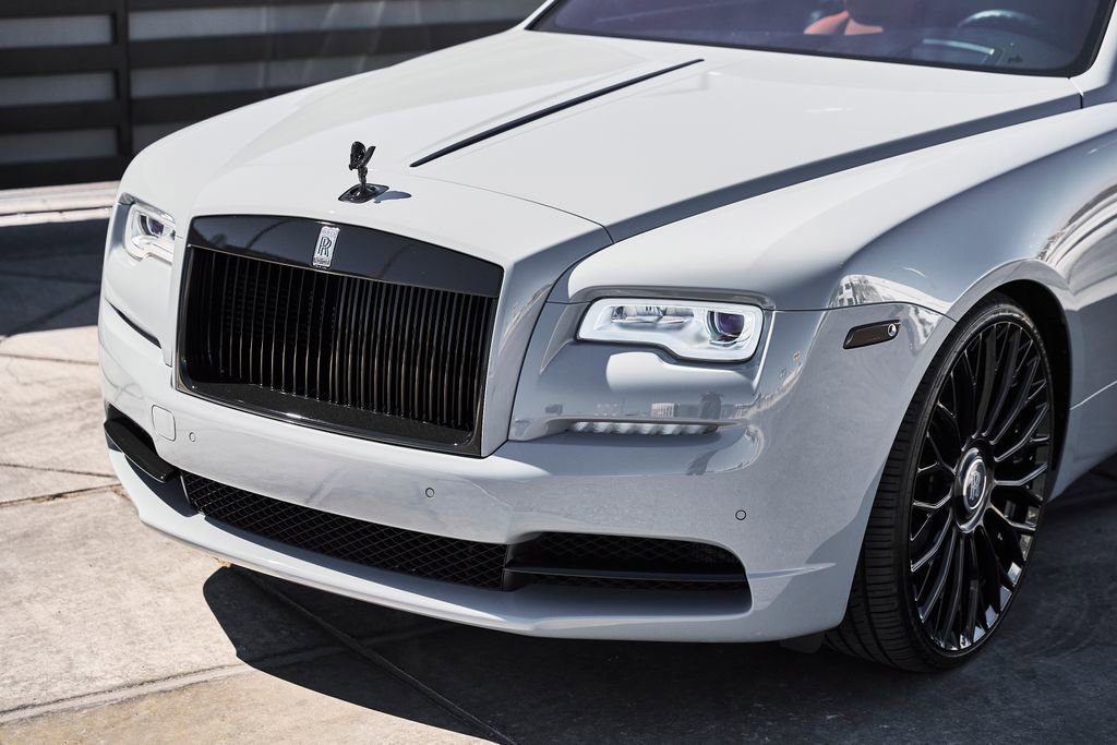 Used 2020 Rolls-Royce Wraith RWD image 8
