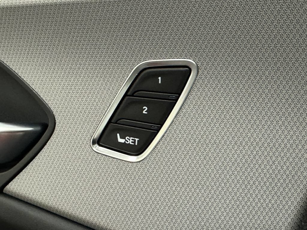 Used 2025 Acura TLX w/ A-SPEC Package AWD/4WD image 15