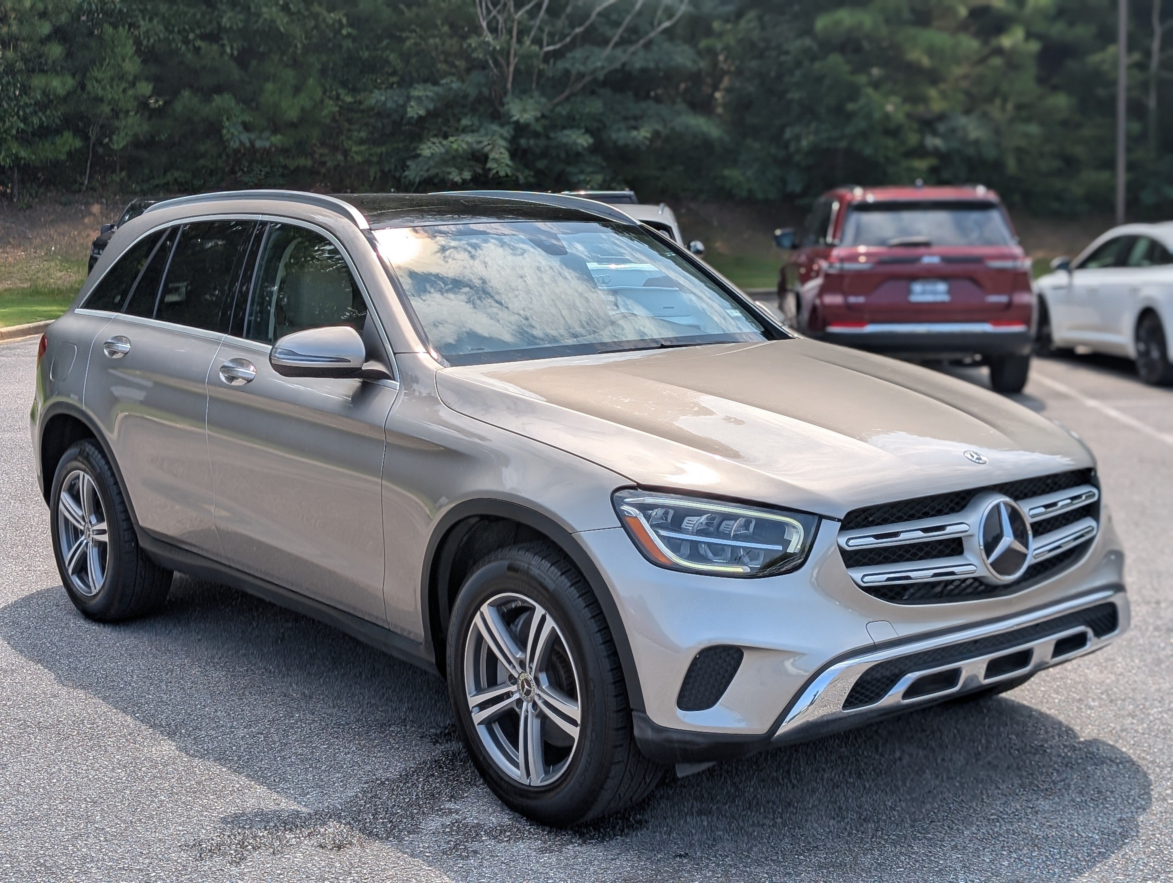Used 2020 Mercedes-Benz GLC 300 image 11