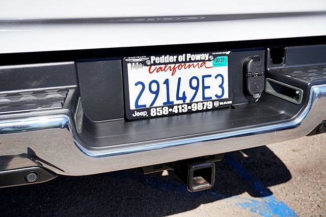 Used 2021 RAM 1500 Laramie AWD/4WD image 15