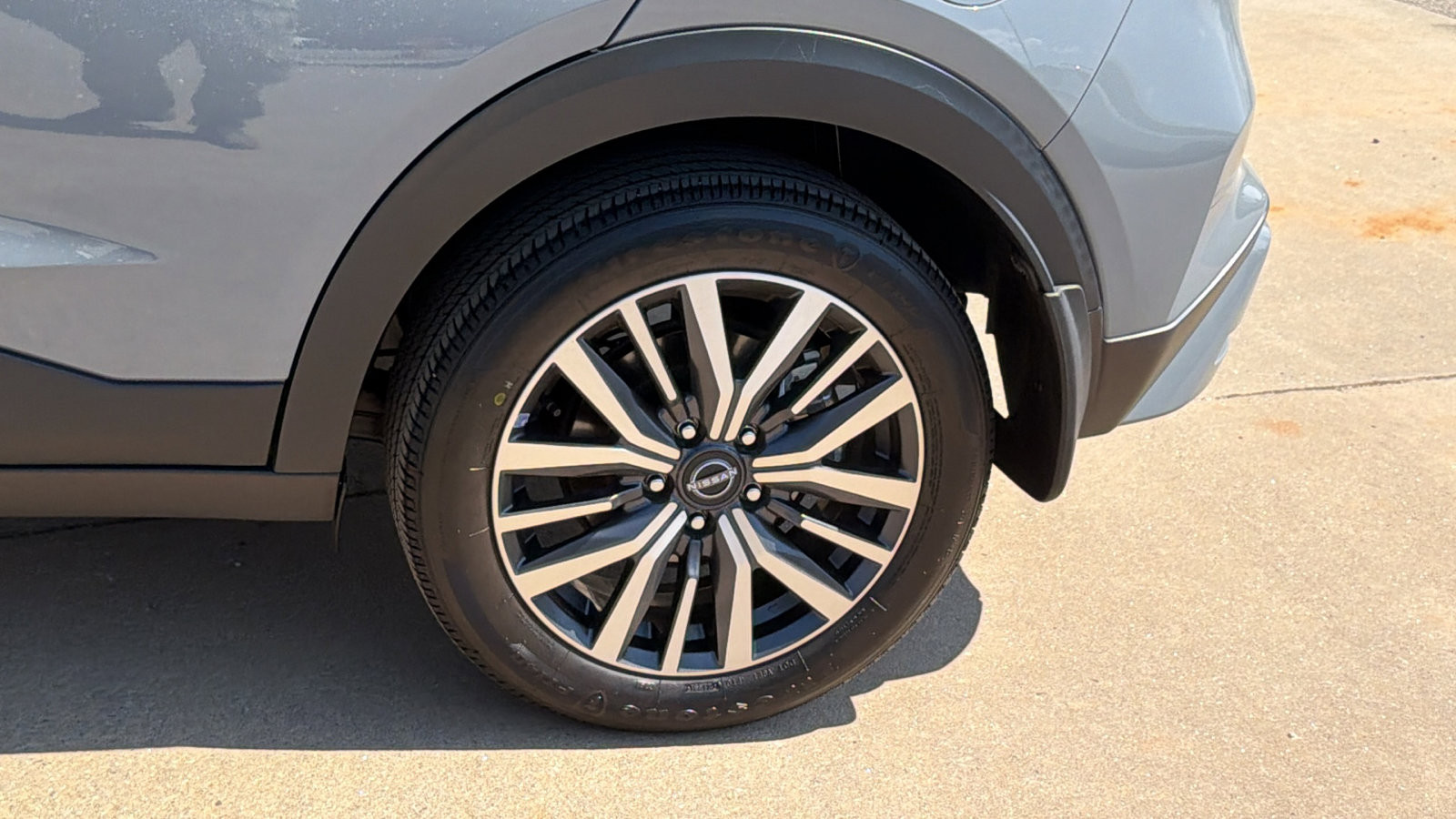 Used 2024 Nissan Kicks SV w/ Interior Electronics Package image 12