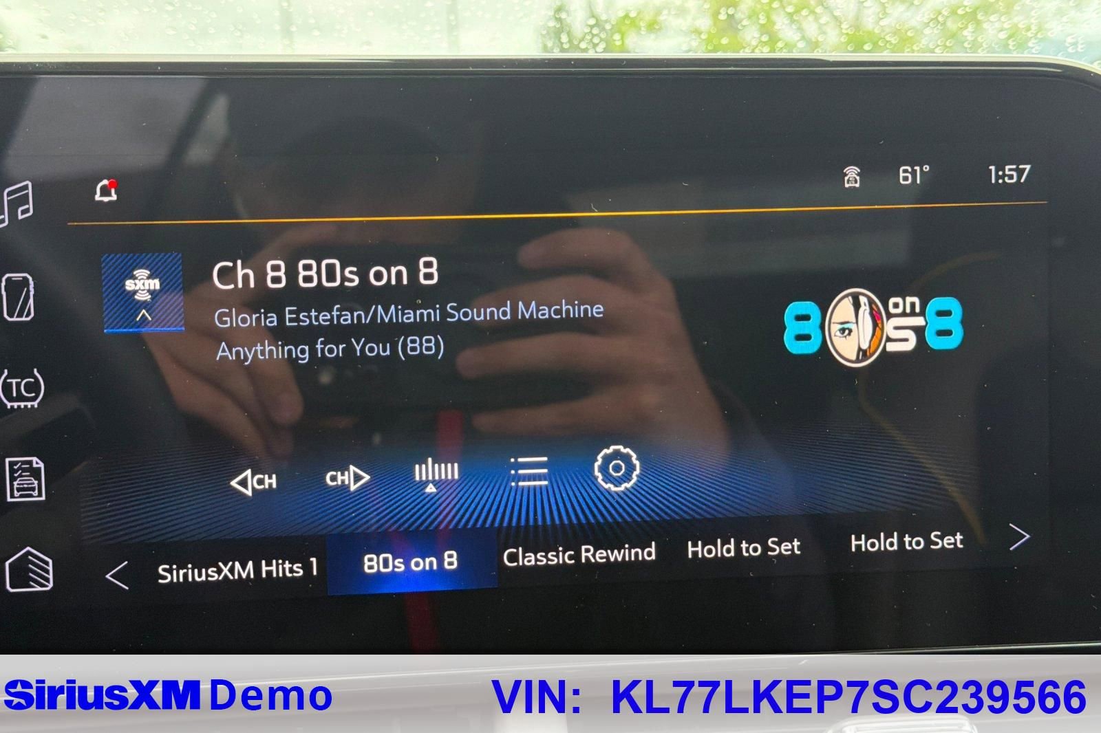 Used 2025 Chevrolet Trax ACTIV w/ Sunroof Package FWD image 54