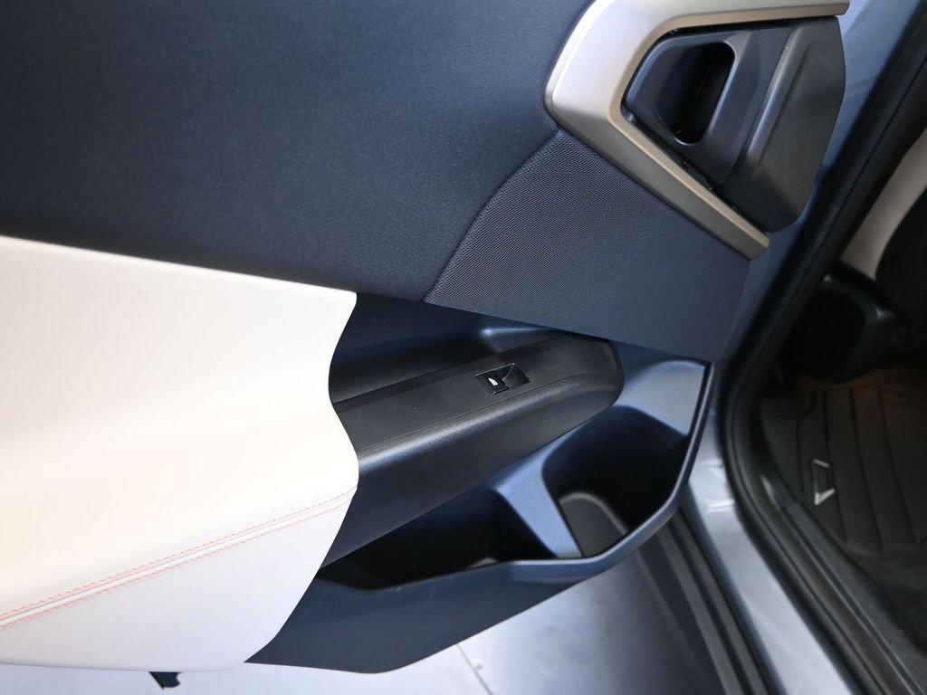 Certified 2025 BMW X3 xDrive30i w/ Convenience Package image 15