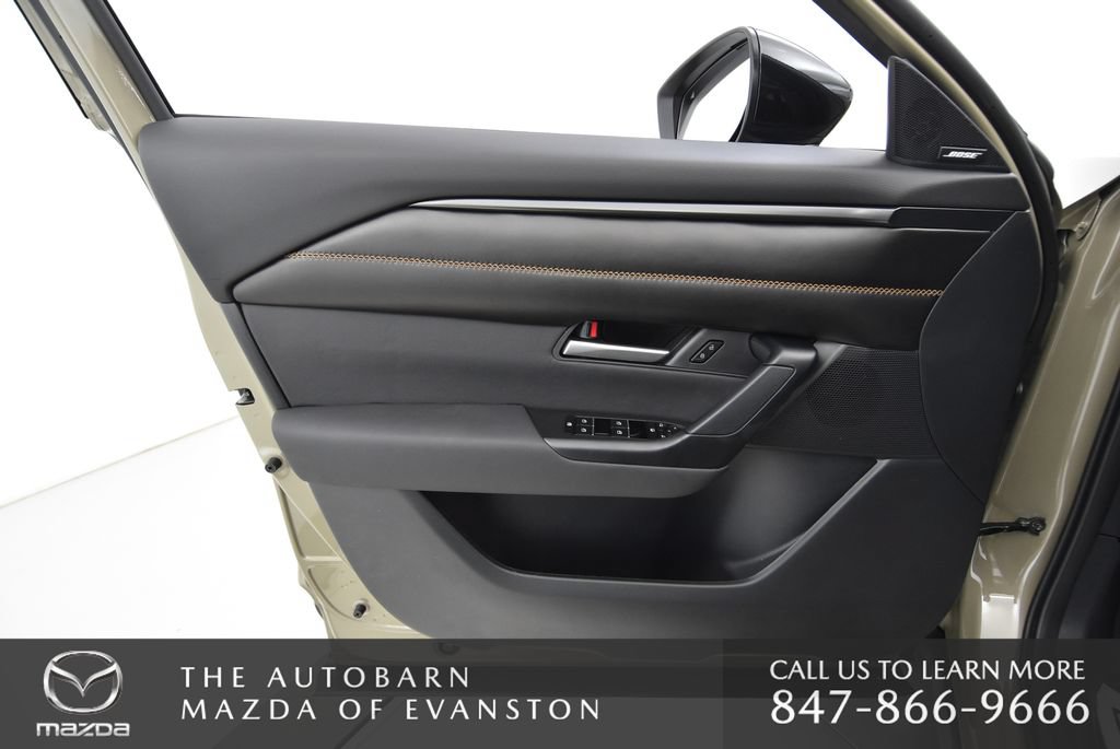 Used 2025 MAZDA CX-50 AWD 2.5 Turbo w/ Premium Pkg image 26
