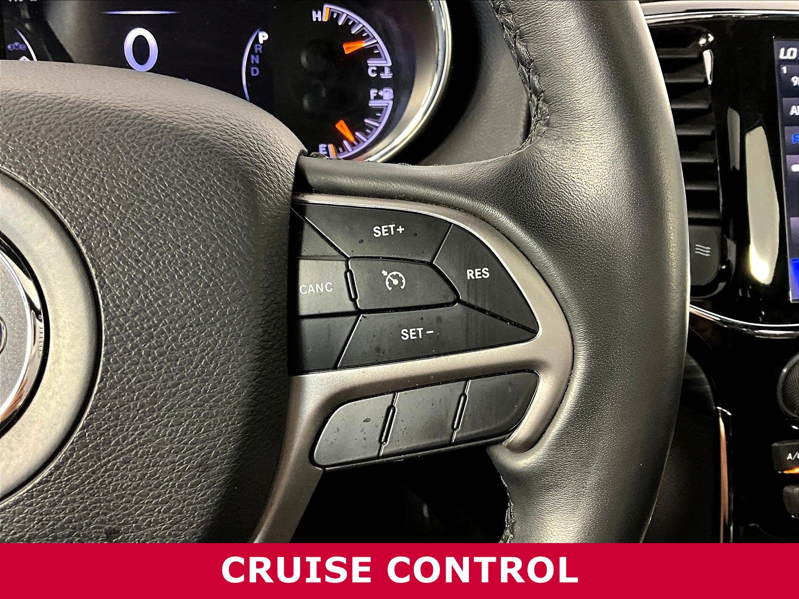 Used 2019 Jeep Grand Cherokee Altitude AWD/4WD image 11
