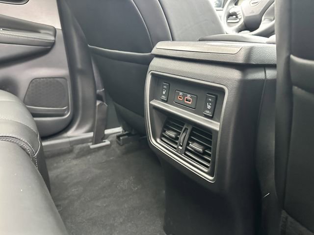 Used 2024 Nissan Murano SL AWD/4WD image 39