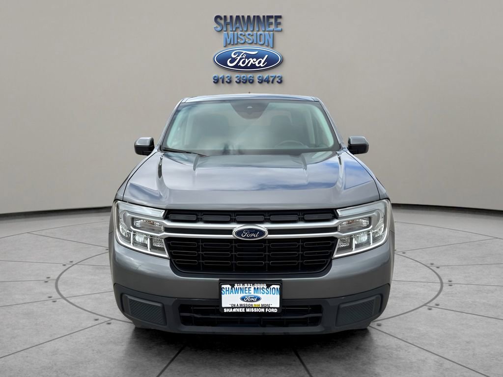 Used 2022 Ford Maverick Lariat image 2