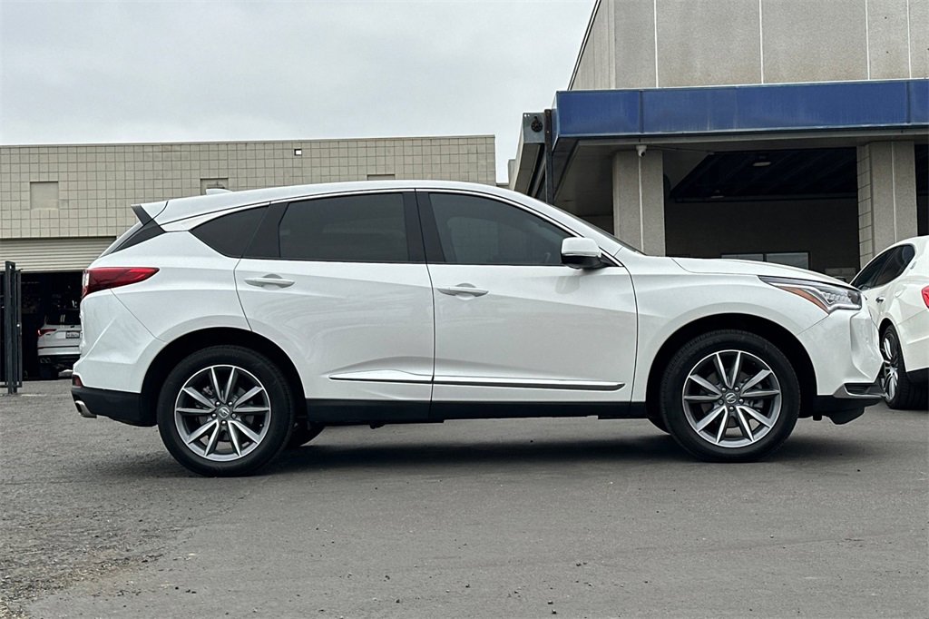 Certified 2023 Acura RDX w/ Technology Package image 3