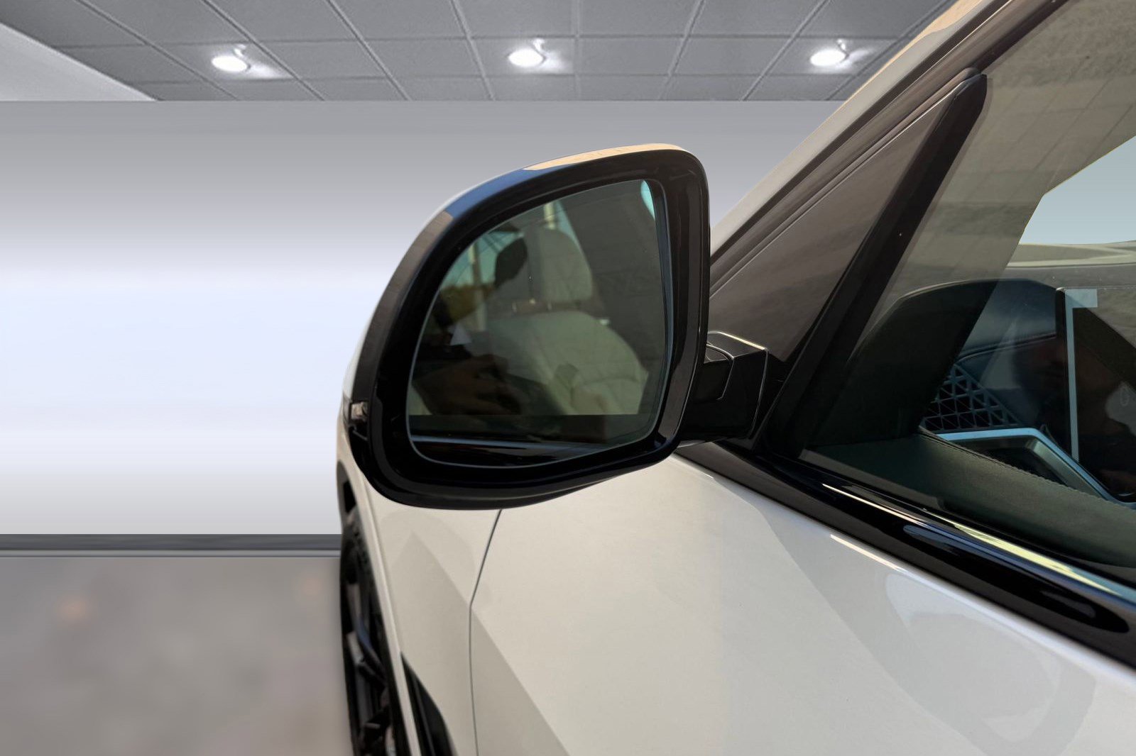 New 2026 BMW X7 xDrive40i w/ Executive Package image 19