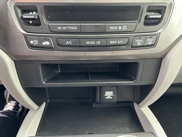Used 2018 Honda Pilot LX image 21