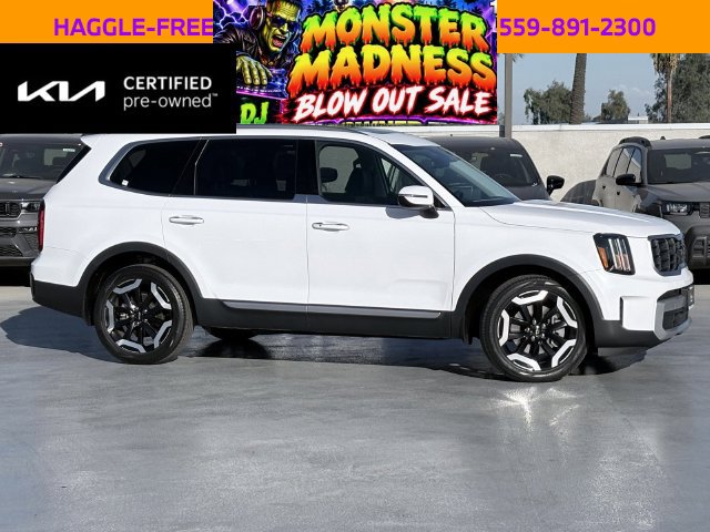 Certified 2024 Kia Telluride S w/ S Sunroof Package AWD/4WD image 4