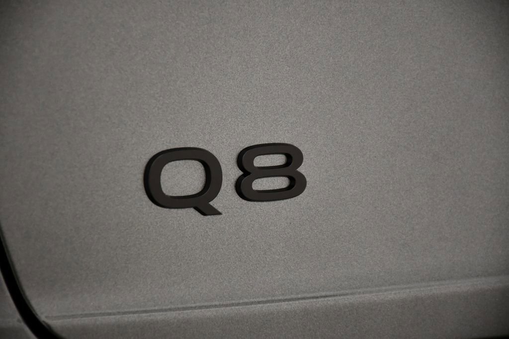 New 2026 Audi Q8 Premium Plus image 9