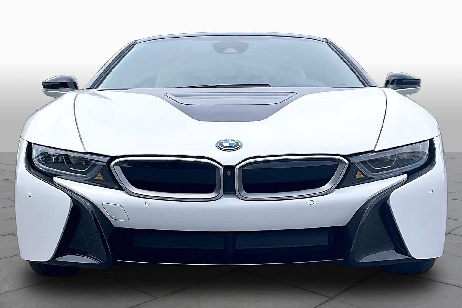 Used 2019 BMW i8 Roadster AWD/4WD image 3