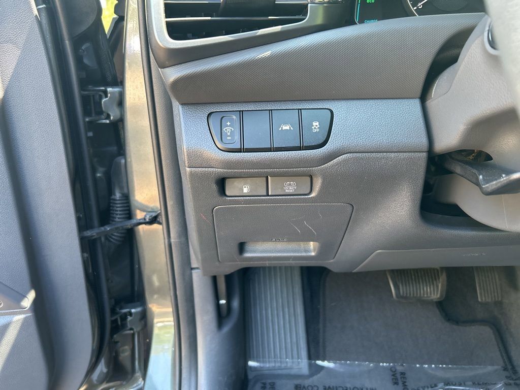 Used 2022 Hyundai Ioniq Blue image 24
