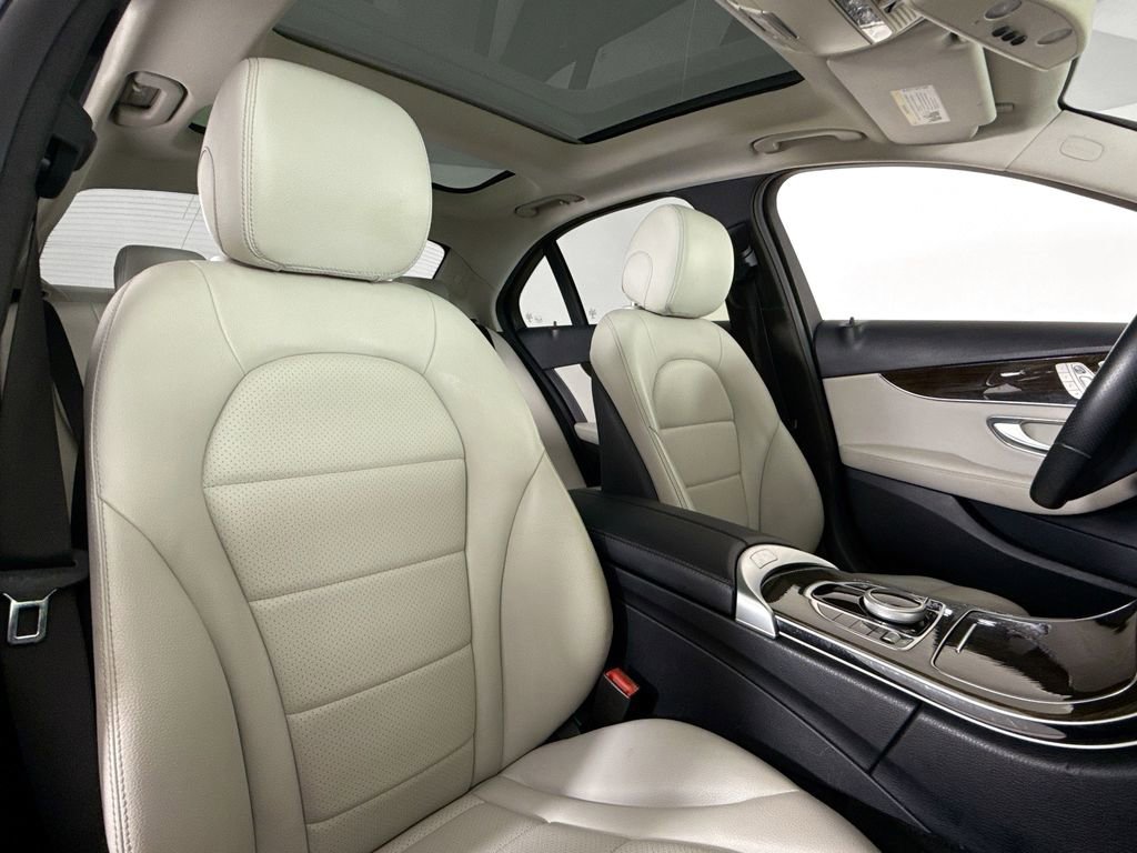 Used 2018 Mercedes-Benz C 300 Sedan image 14