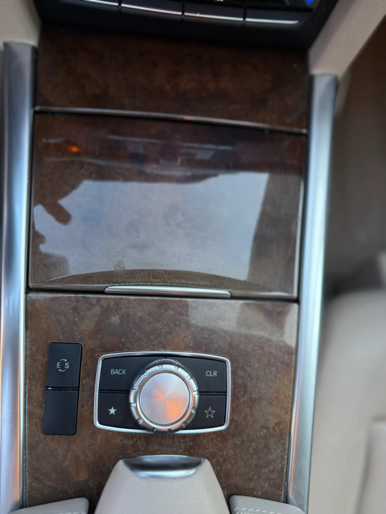 Used 2015 Mercedes-Benz E 350 Sedan image 38