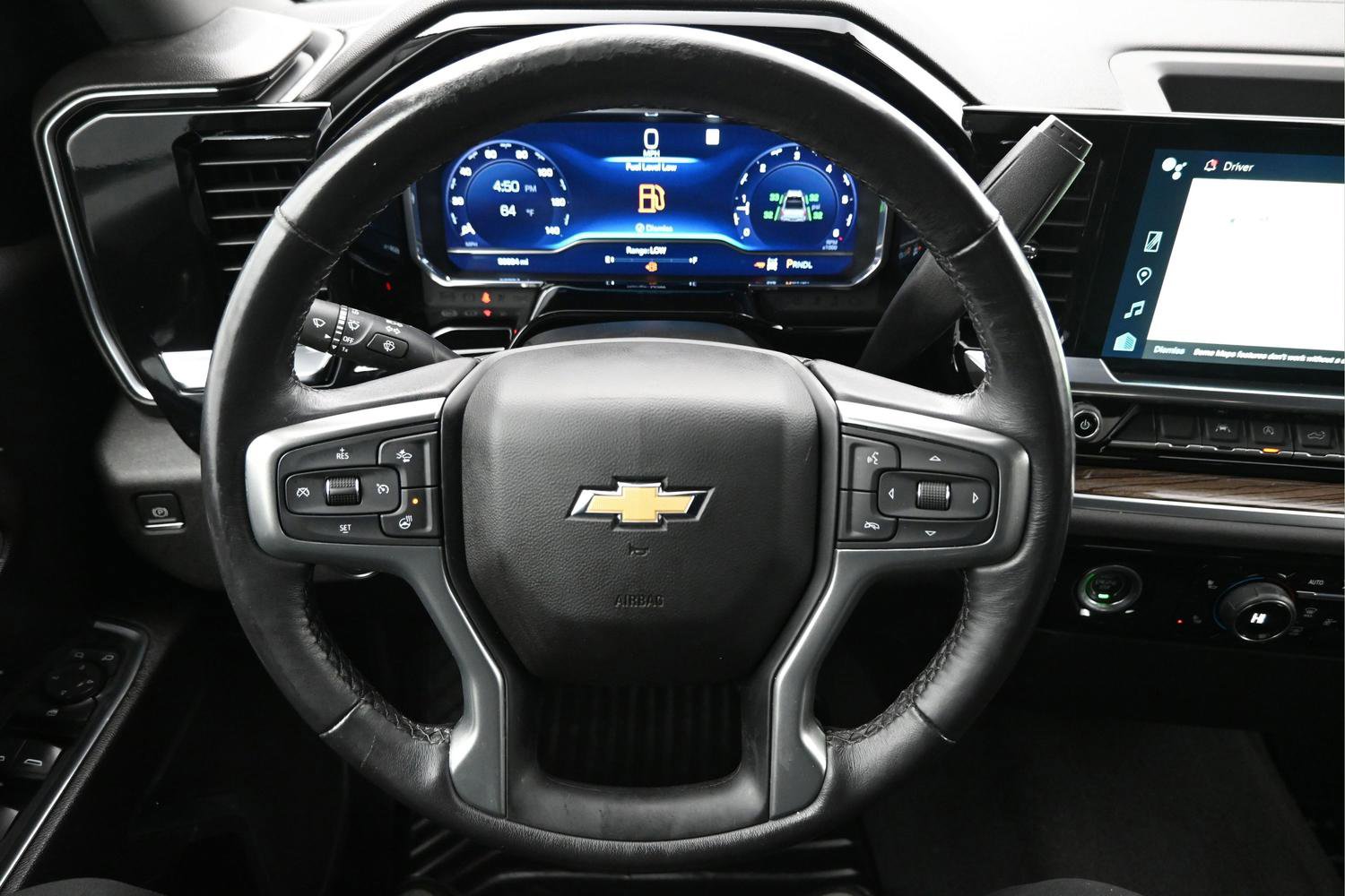 Used 2022 Chevrolet Silverado 1500 LT AWD/4WD image 18