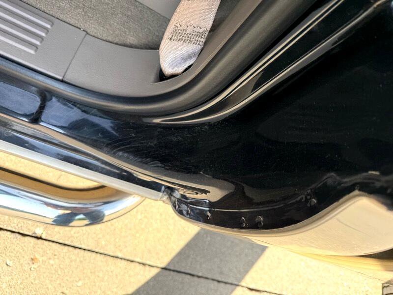 Used 2005 GMC Sierra 3500 SLT w/ Heavy-Duty Power Package image 34