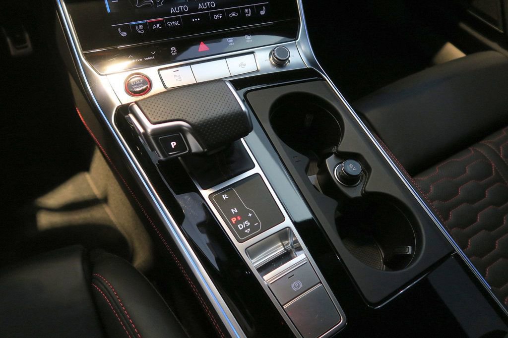 Used 2023 Audi RS 6 image 16
