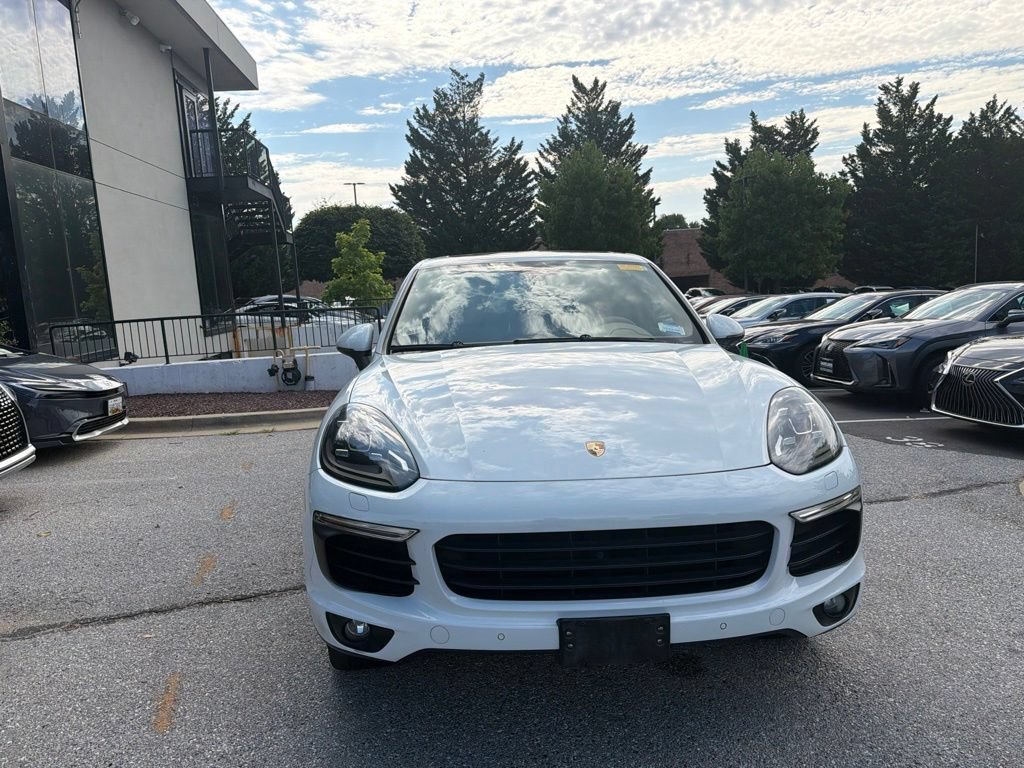 Used 2017 Porsche Cayenne S AWD/4WD image 4